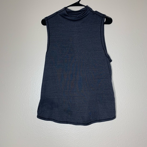 Lululemon Tank Top - Picture 1 of 7